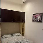 아파트 Berti's Durrës