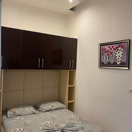 Daire Berti's Dıraç
