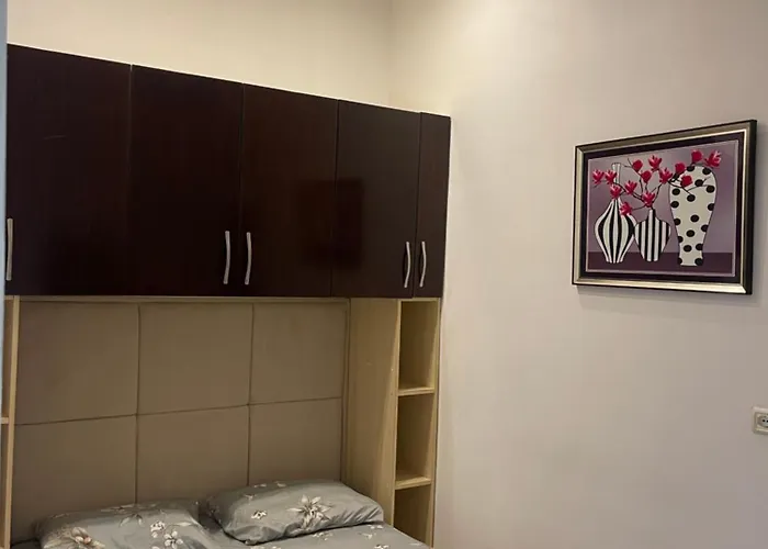 公寓 Berti's Durrës